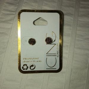 18K Plated Studs NWT (FREE ADD ON IF 3+ ITEMS)